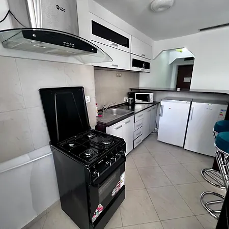 Apartment Coralia Luna Park Mamaia