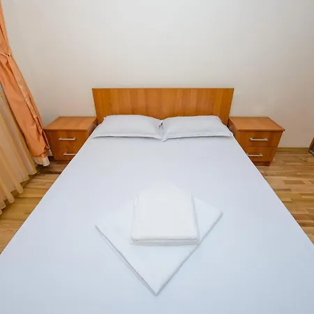 Coralia Luna Park Apartment Mamaia
